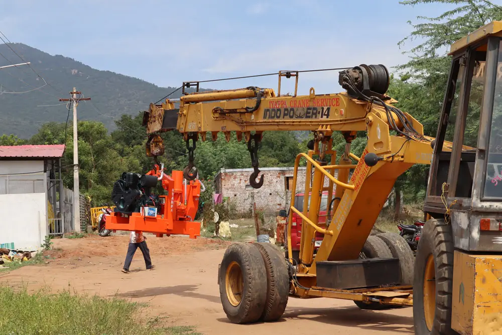 dewatering pump rental service for construction project site